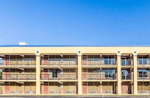 Sweetwater Hotel | Rodeway Inn Sweetwater South