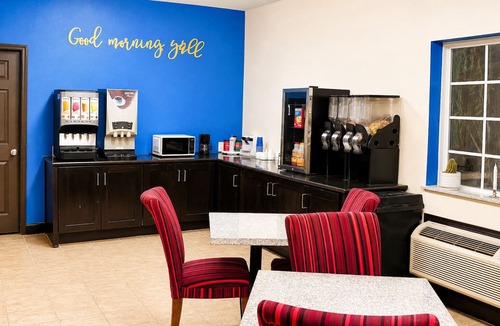 Dilley Hotel | Rodeway Inn