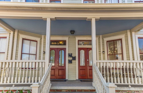 Thomas Square Apartment | Romantic 1BR Walk to Forsyth and SCAD Retreat
