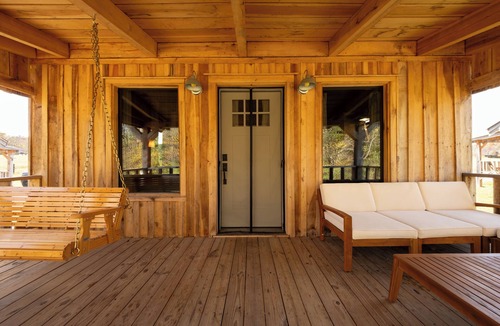 Smithville Cabin | Romantic Creekside Cabin, Fire Pit + Stargazing