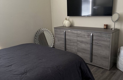 Stagecoach Village Apartment | Romantic /hot tub — 5 min from the mall