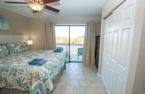 Oceanmarsh Subdivision Condo | Romantic Oceanfront Villa for Two