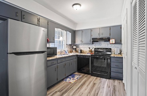 Knightdale House | Rose Garden Peaceful 3BR Near Raleigh