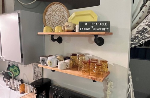Plaza Midwood Cottage | Rosebud Retreat Cottage In Historic Plaza Midwood Walkable to EVERYTHING