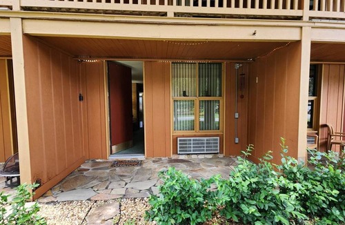 River Ranch Condo | Rustic Country Living at River Ranch Sleeps 6! 102