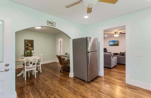 Salem House | S Circle 220: A beautifully restored 2-bedroom home in charming Salem, SC.