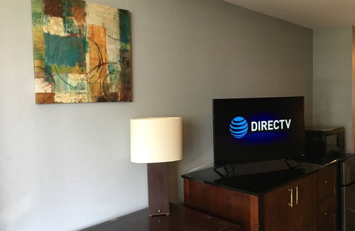 Murfreesboro Hotel | Safari Inn