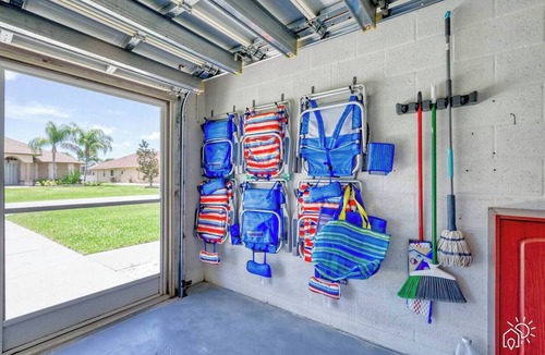 Long Meadow House | SALT Pool, Golf, Master Suite, Near Sandy Beaches