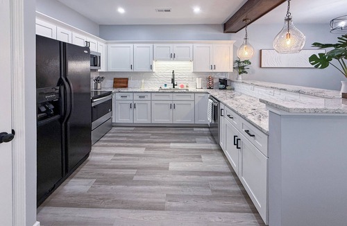Kings Grant House | Salt & Reed ~ Corporate Housing ILM ~ Near Hospitals