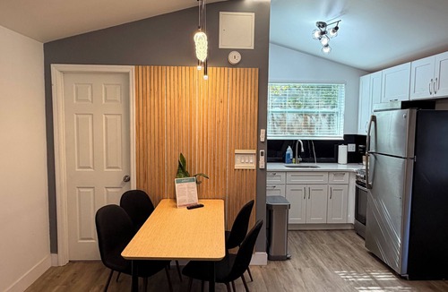 San Marco Apartment | San Marco/Downtown Modern Suite