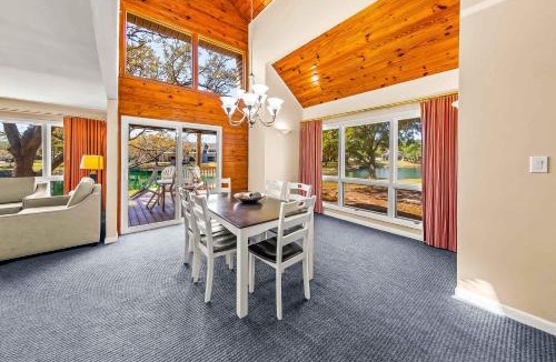 Fairfield Harbour House | Sand Castle Village Townhome Family Fun & Pool Access