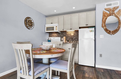 South End Hotel | Sandpeddler Inn & Suites