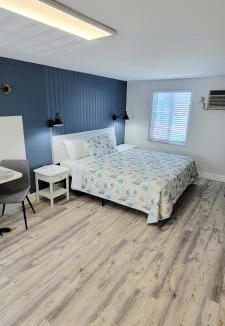 Treasure Island Hotel | Satellite Motel