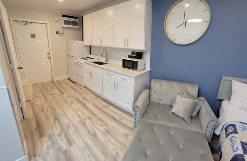 Treasure Island Hotel | Satellite Motel - Vacation Station 126