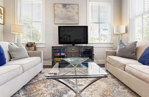 Historic Downtown Savannah House | Savannah Price Place