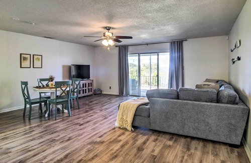 Thunderbolt House | Savannah Townhome w/ Deck - 15 Mi to Beach!