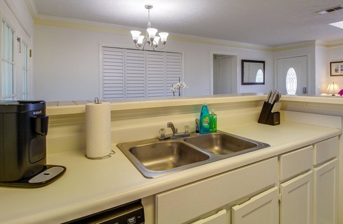 Whitemarsh Island House | Savannah Vacation Rental ~ 8 Mi to River Street!
