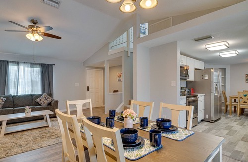 Port Charlotte House | Screened-In Lanai + Yard: Port Charlotte Retreat