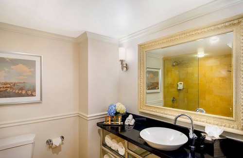 Daytona Beach Shores Hotel | Seafront King Balc | The Shores | Ocean balcony, yoga, firepits