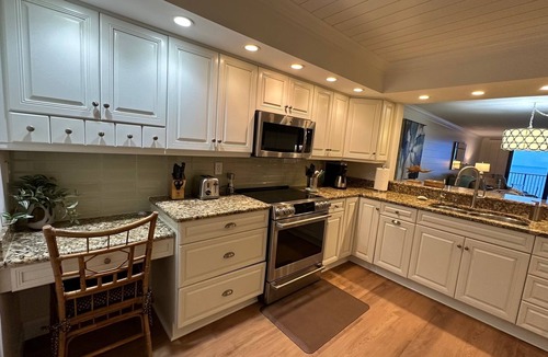 Central Beach Condo | SEASON 2027 AVAILABLE Renovated Beachfront Condo-Heart of Vero! Oceanfront pier