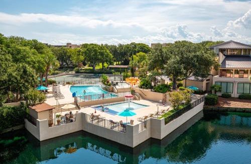 Folly Field Resort | Seawatch at Island Club