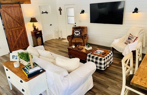 Sebring House | Sebring Florida Farmhouse just minutes from Raceway