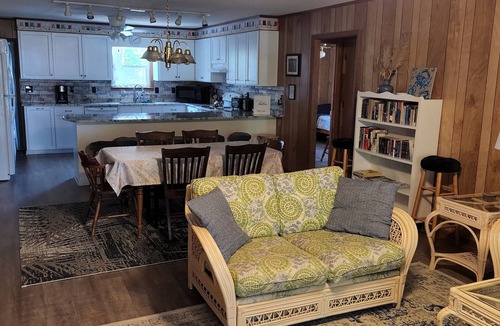 Edisto Island House | Secluded Beachwalk House - Great Layout for Families and Groups! Pet Friendly.
