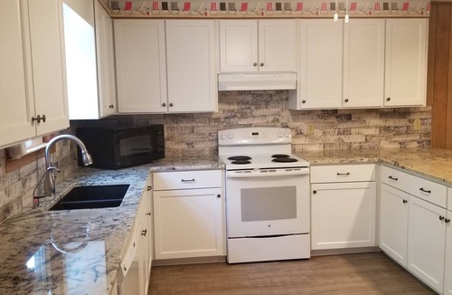 Edisto Island House | Secluded Beachwalk House - Great Layout for Families and Groups! Pet Friendly.