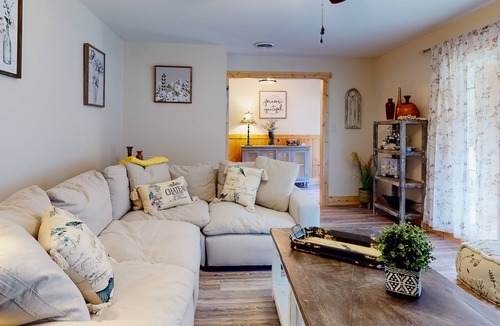 East Ellijay House | Secluded home on 6 acres with stocked pond, dock, outdoor kitchen, & fireplaces
