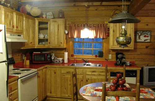 Cullowhee Cabin | Secluded Pet-Friendly Log Cabin near Asheville, North Carolina