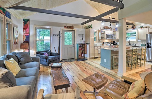 Brevard Cabin | Secluded Pisgah National Forest Retreat w/Views!