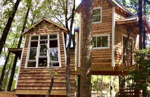 Salem RV Rental | Secluded Tree House Rental with a Sleeping Loft near Lake Jocassee in South Carolina