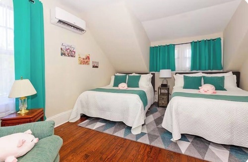 Smithfield House | Serene 3-bedroom house in Smithfield; Walking distance to Historic Downtown