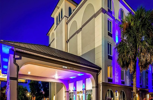 Orlando Hotel | Serene Room w/Pool Access – Orlando Gem | Easy Access to Theme Parks