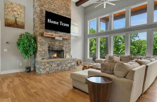 West Union House | Serene SC Getaway w Views Firepit Sleeps 8