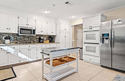 Lawton Woods House | Serenity by the Sea – Pet-Friendly Sea Pines Home, Fenced Yard, Pool, Sleeps 8