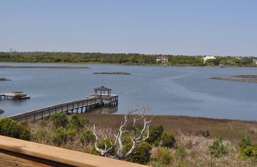 Sneads Ferry House | Serenity Now! 3br Townhome w Private Beach Access - LAST MIN DEAL, Aug 15-22