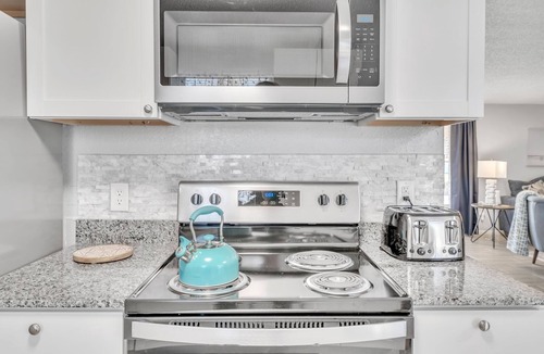 Seffner Community Alliance House | Serenity Retreat- Charming Home Near Attractions!