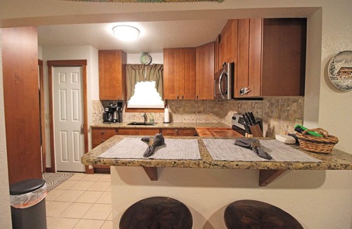 Almond House | Shady Forest Cove Cute Little Cottage near Tsali Biking Trails & Fontana Lake