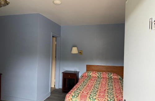 Ashland Hotel | Shady Grove Motel