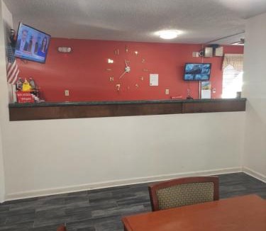 Jeffersonville Hotel | Shelaine Inn