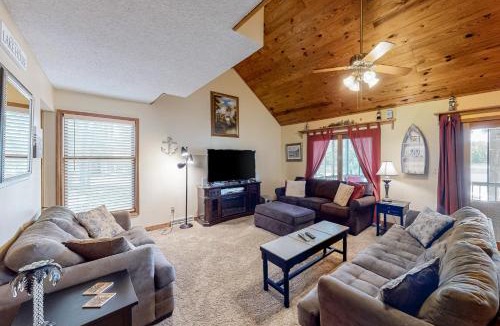 Leesville House | Shellcracker