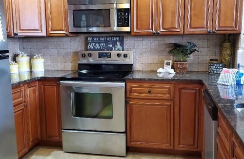 Shelter Cove Villa | Shelter Cove: Gorgeous Marina Views, Walkable Location, & Palmetto Dunes Access
