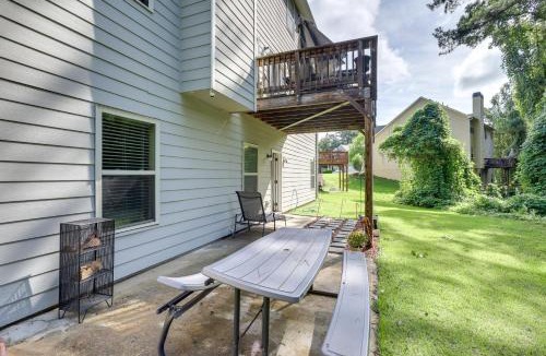 Lawrenceville Apartment | Shop, Dine & Hike: Lawrenceville Home By Parks