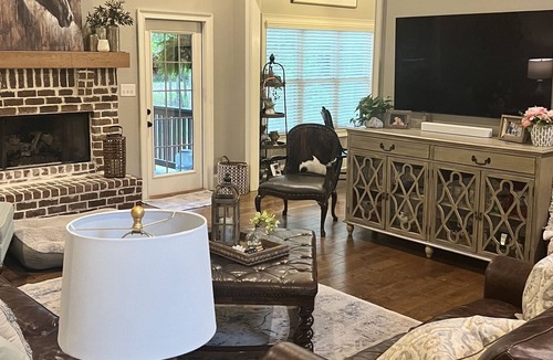 Watkinsville House | Short, 15 minute drive to Sanford Stadium