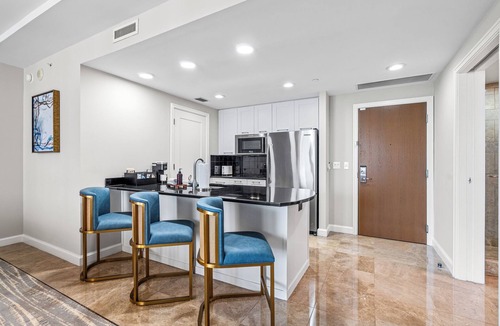 Singer Island Resort | Singer Island Palm Beach Marriott: 2 BDRM/2 BATH Condo +Resort Access 16th Floor