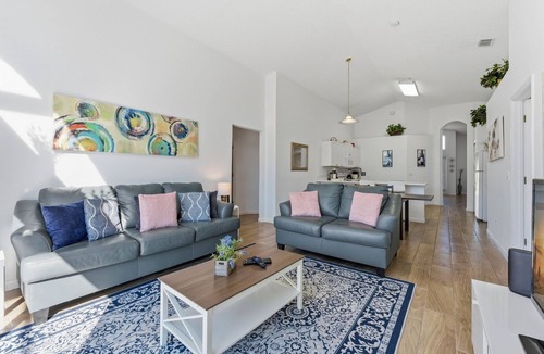 Seasons Villa | Single-Story 4BR Home w/Pool & Game Room