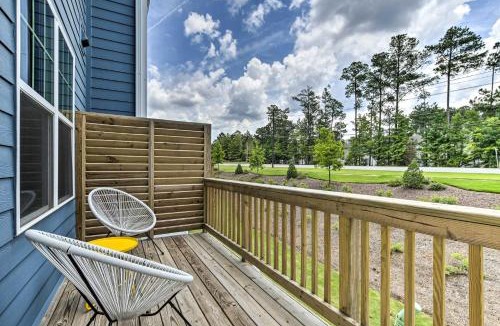 Durham House | Sleek Durham Townhome Near Dtwn w/Balcony!