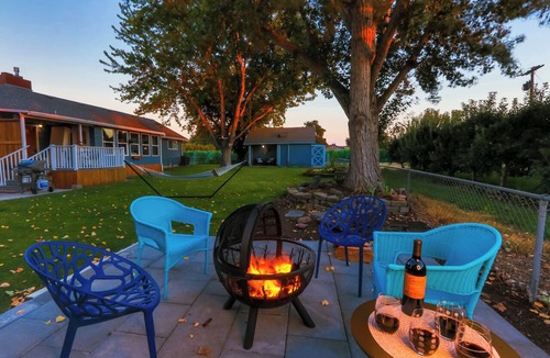 Milton-Freewater House | Sleep Inside Wine Country | 4BR, Fireplace