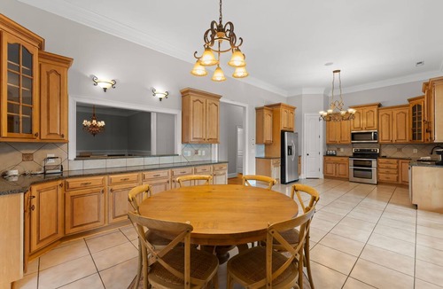 Troutman House | Sleeps 20! Lakefront + Private Dock + Pool | Whitetail Cove By AvantStay